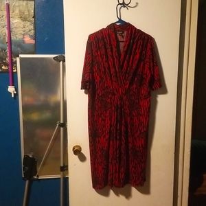 Plus size dress red and black